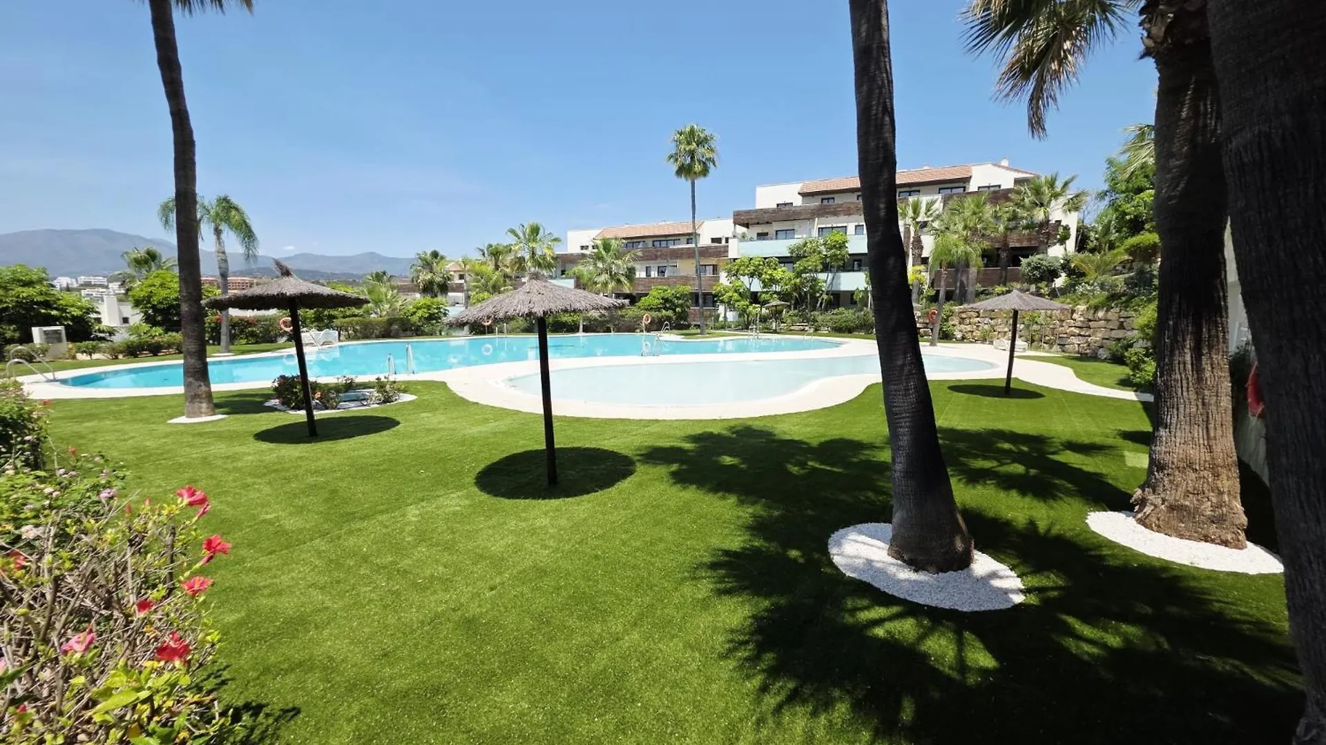 Los Flamingos Villa Padierna Apartment Estepona Spanien
