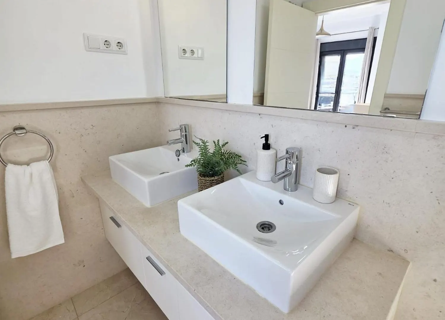אסטפונה Los Flamingos Villa Padierna Apartment 0*,